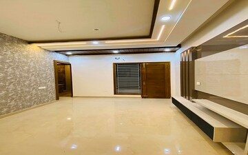 3 BHK Apartment For Rent in Sector 21