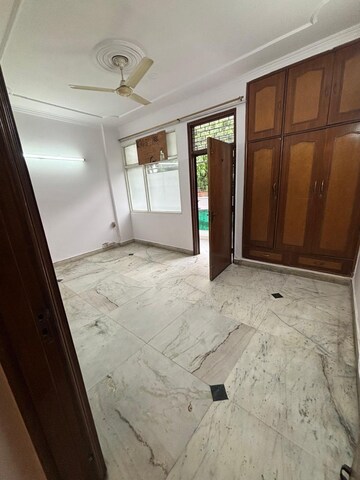 2 BHK Apartment For Rent in RWA Humayunpur, Safdarjung Enclave