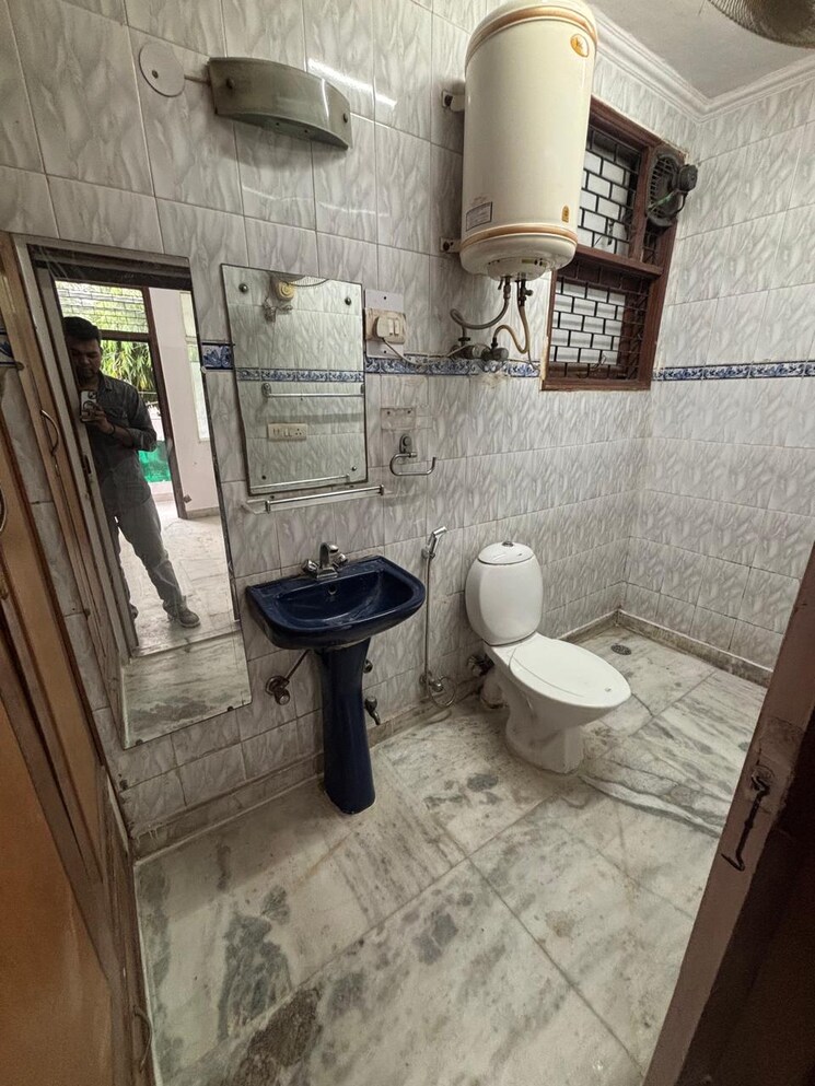 Master Bedroom, rwa-humayunpur 2 Bedroom 850 Sq.Ft. Apartment In Safdarjung Enclave Delhi 8657373