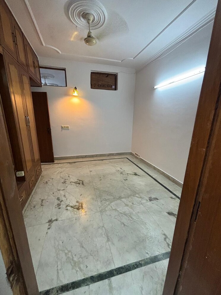 Room, rwa-humayunpur 2 Bedroom 850 Sq.Ft. Apartment In Safdarjung Enclave Delhi 8657373