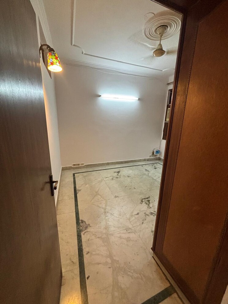 undefined, rwa-humayunpur 2 Bedroom 850 Sq.Ft. Apartment In Safdarjung Enclave Delhi 8657373