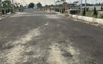 Land For Sale in Krishna Iscon Valley, Gosainganj