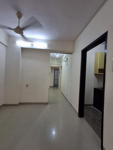 Room in 2 BHK Apartment at Gundecha Builders Valley Of Flowers, Kandivali East – for Rent