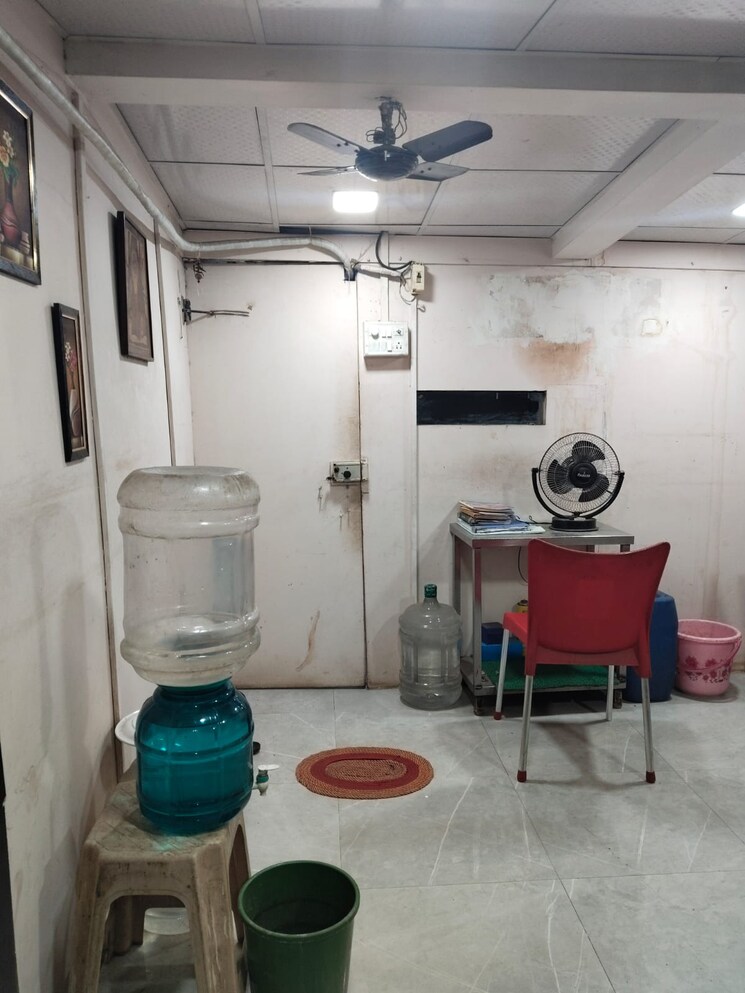 Bathroom, ms-shila-bina-chs 2 Bedroom 600 Sq.Ft. Apartment In Borivali West Mumbai 8657389