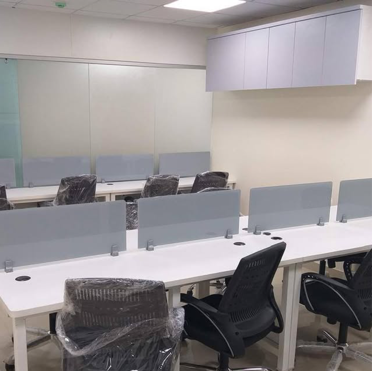 Office Space For Rent in Link Road Malad West