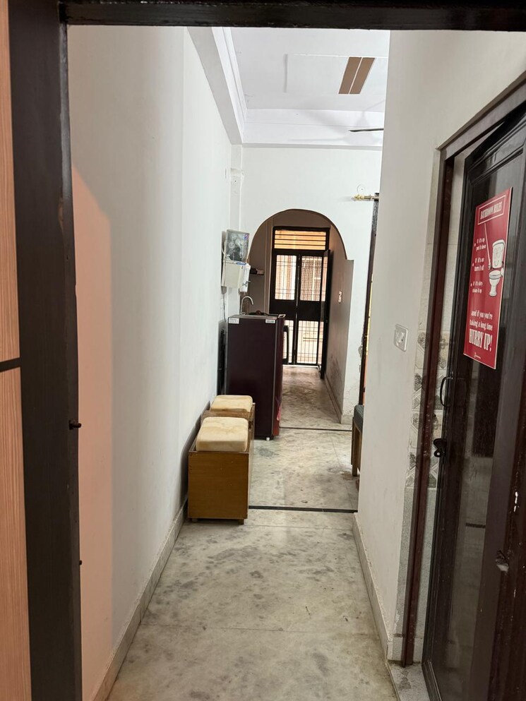 undefined, uttam nagar 1 Bedroom 60 Sq.Yd. Builder Floor In Uttam Nagar Delhi 8657417