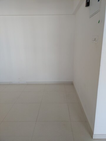 Room in 2 BHK Apartment at Puranik Aldea Anexo, Baner – for Rent