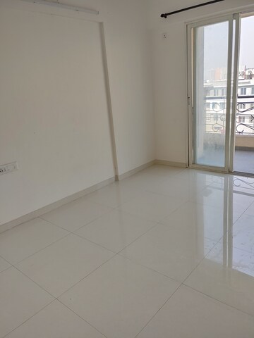 Furnished Amenities in 2 BHK Apartment at Puranik Aldea Anexo, Baner – for Rent