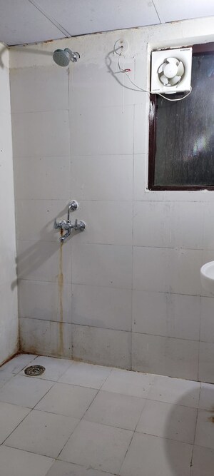 Bathroom in 3 BHK Apartment at Amolik Sankalp, Sector 85 – for Sale