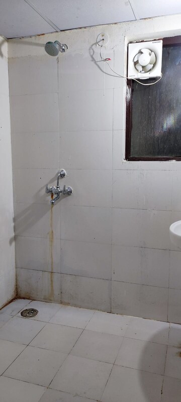 Bathroom in 3 BHK Apartment at Amolik Sankalp, Sector 85 – for Sale