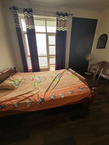 Bedroom in 2 BHK Apartment at Sushma Green vista, Ghazipur – for Rent