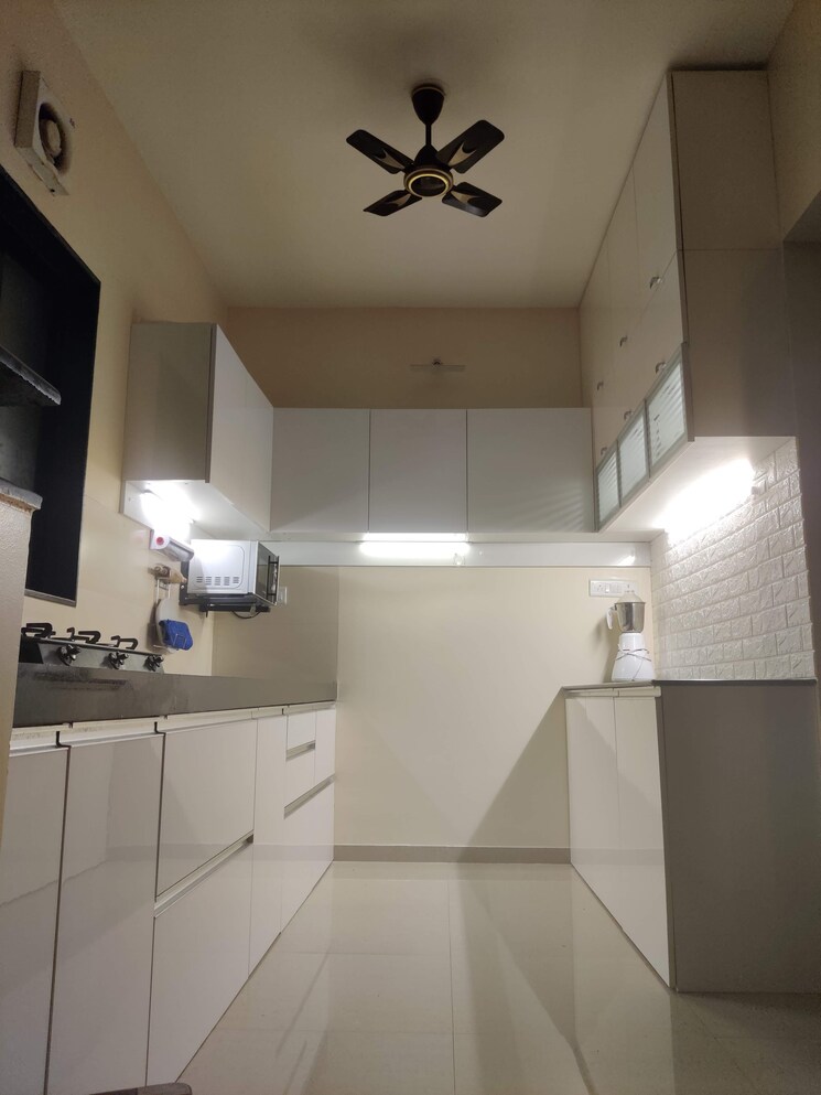 Bathroom, kalpataru-serenity 2 Bedroom 750 Sq.Ft. Apartment In Manjari Pune 8657564