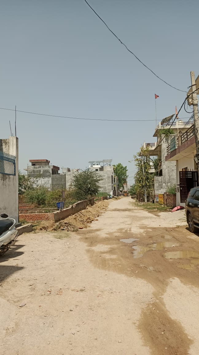 Plot For Sale in Dinesh  Property 