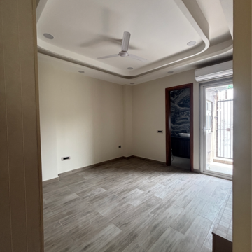 Room in 4 BHK Builder Floor at Saket – for Rent