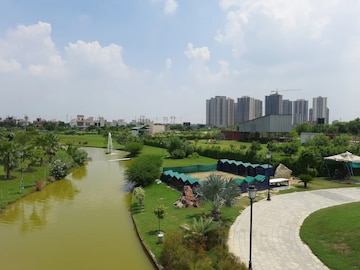 3 BHK Apartment – Garden View at Gaur Yamuna City, Gaur Yamuna City - for Sale