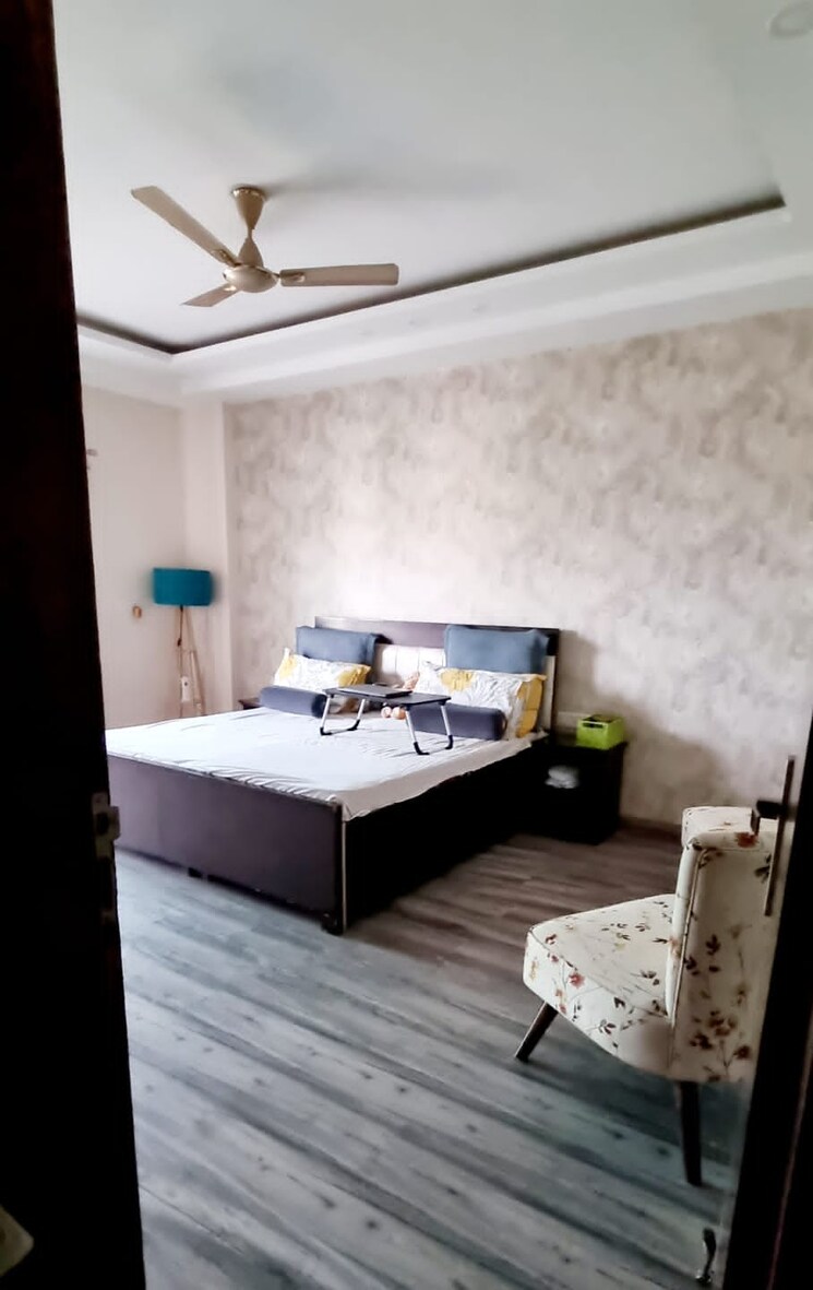 Master Bedroom, ansal-api-esencia 4 Bedroom 2700 Sq.Ft. Builder Floor In Sector 67 Gurgaon 8657693