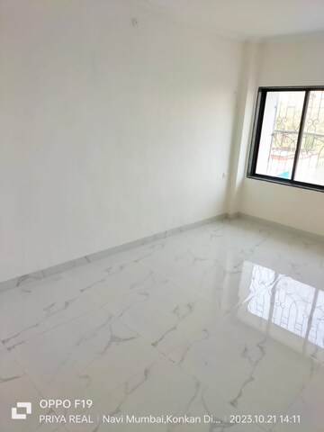 Room in 2 BHK Apartment at Seawoods Sector 42 – for Sale