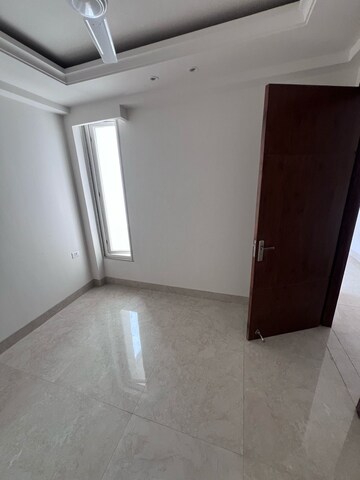 Room in 2 BHK Apartment at SS The Coralwood, Sector 84 – for Sale