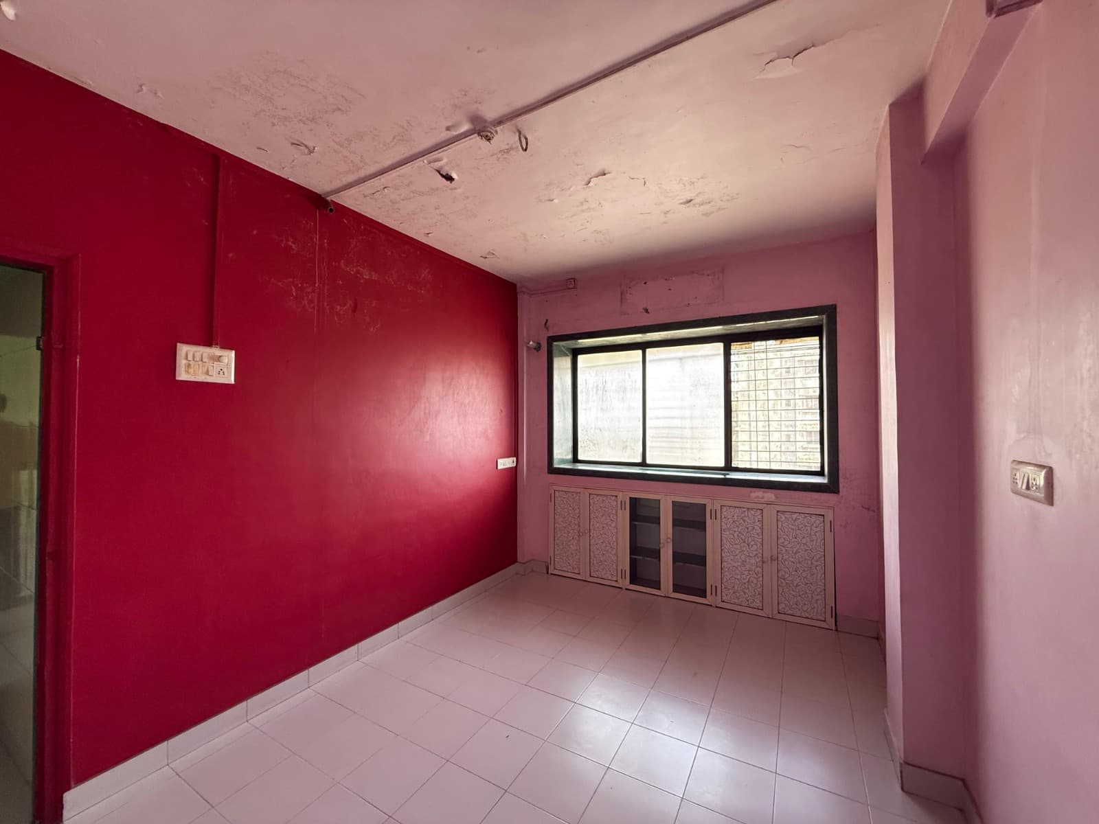 1 BHK Apartment For Sale in Deslepada