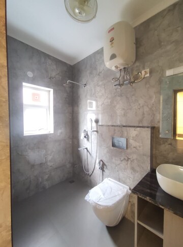 Bathroom in 3 BHK Apartment at Sector 7 Dwarka – for Rent