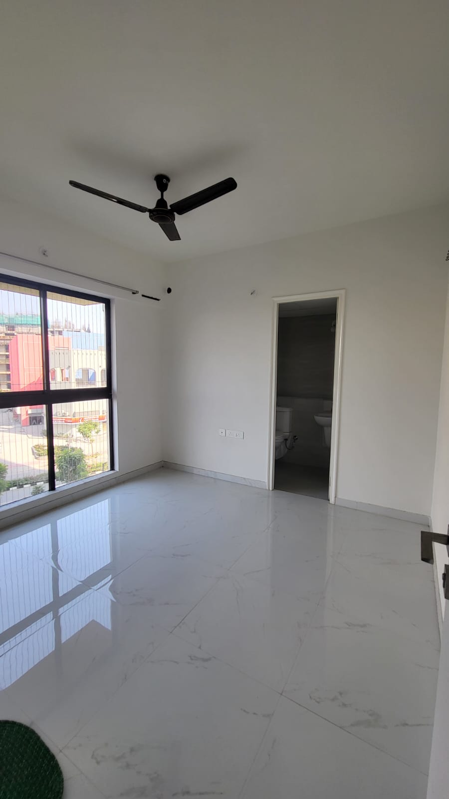 1 BHK + Pooja Room Apartment For Rent in Runwal Gardens
