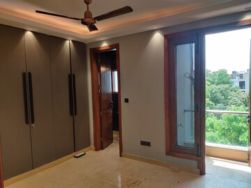 Room in 2 BHK Builder Floor at Lajpat Nagar I – for Rent