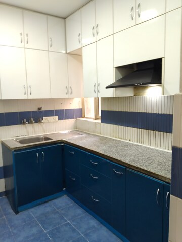 Kitchen in 3 BHK Apartment at Unitech Woodstock Floors, Sector 50 – for Rent