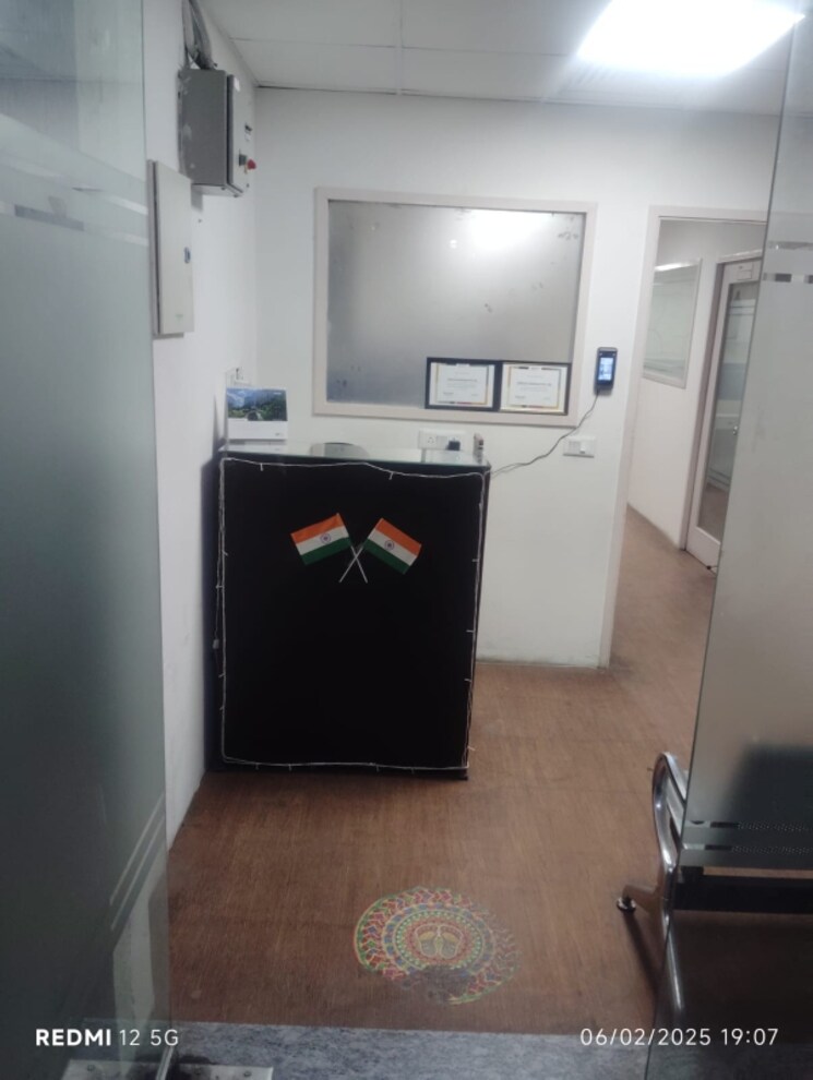 Team Area, sector 10 Commercial Office Space 5500 Sq.Ft. In Sector 10 Noida 8658012