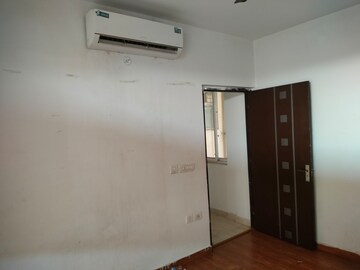 Room in 2 BHK Apartment at Ansal Royal Heritage, Sector 70 – for Sale