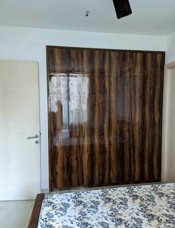 Bedroom in 2 BHK Apartment at Hiranandani Estate, Ghodbunder Road – for Rent