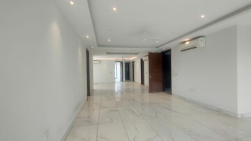 Living Room in 5 BHK Builder Floor at Sector 14 – for Sale