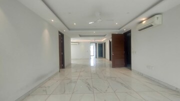 5 BHK Builder Floor For Sale in Sector 14