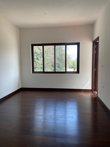 Room in 4 BHK Villa at Adarsh Palm Acres, Huttanahalli – for Sale
