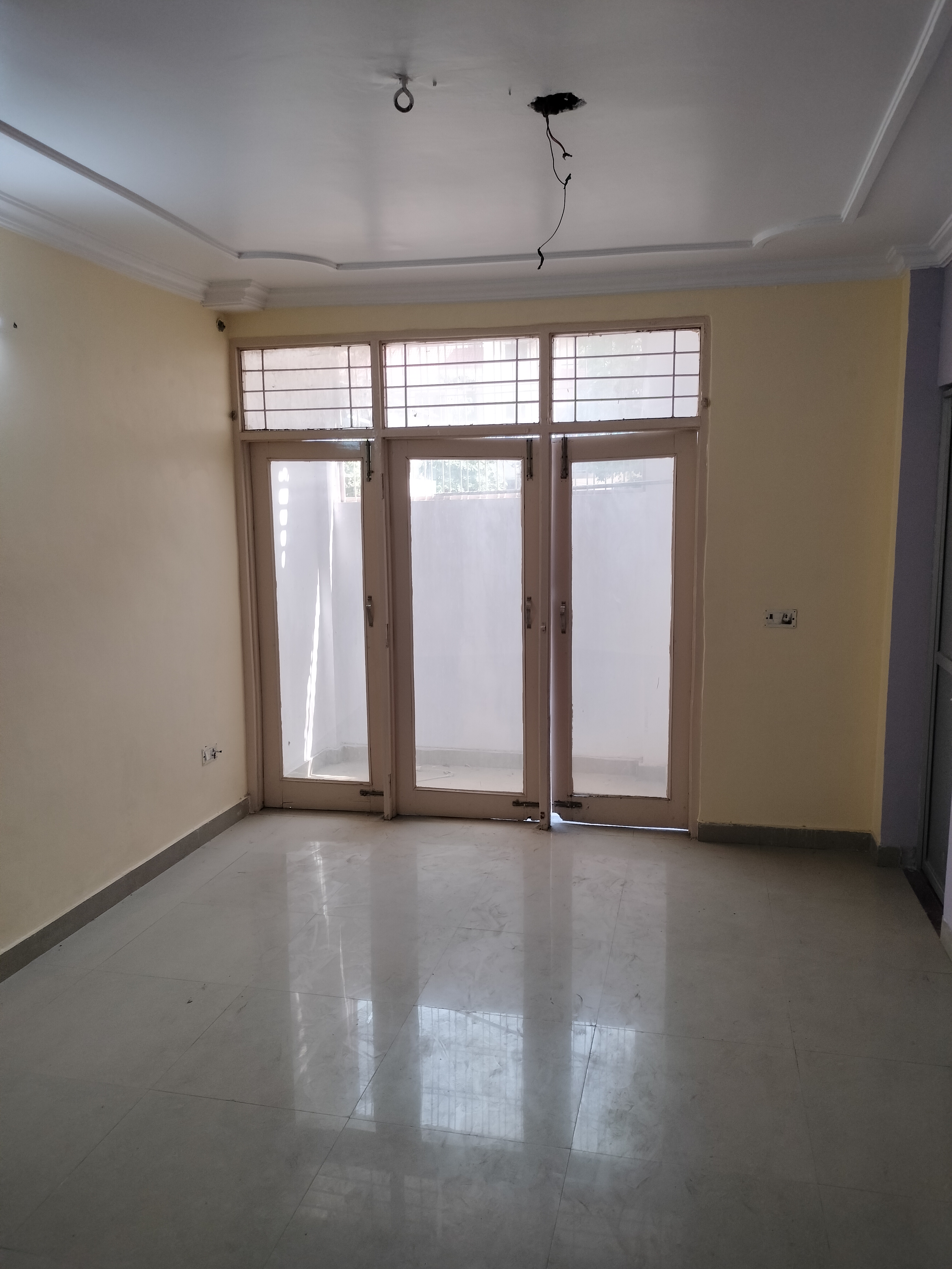 Office Space For Rent in Private Building 