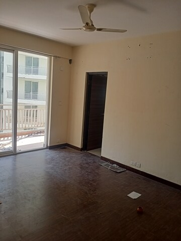 Room in 3 BHK Apartment at Ansal Estella, Sector 103 – for Rent