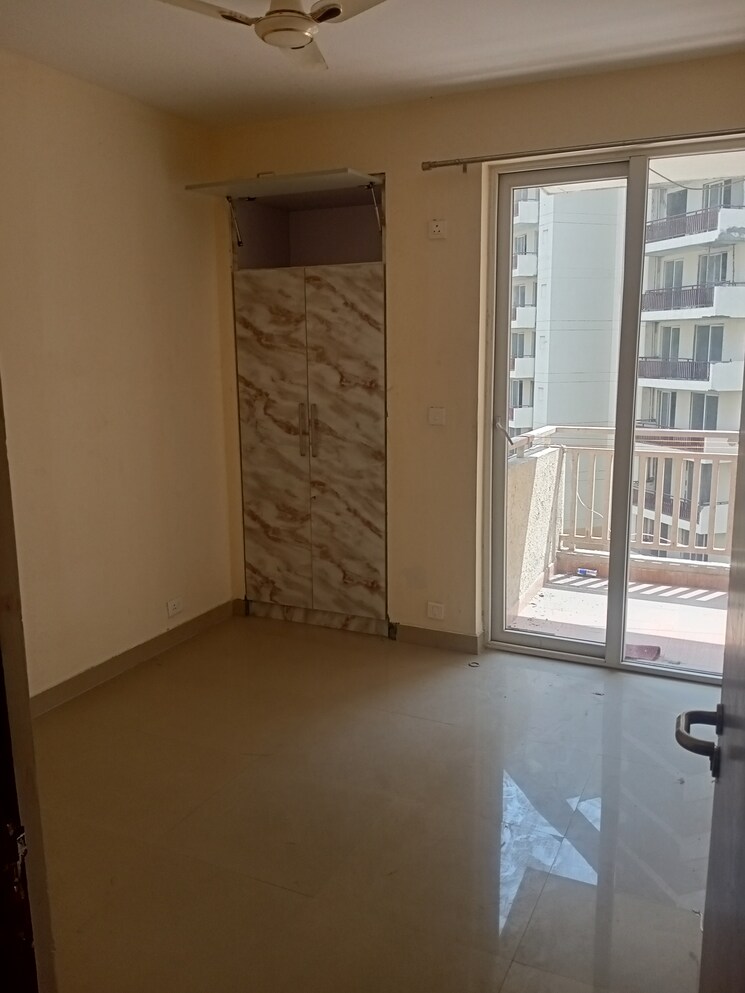 Room, ansal-estella 3 Bedroom 1745 Sq.Ft. Apartment In Sector 103 Gurgaon 8658343