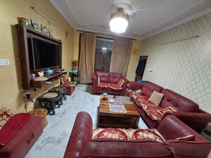 5 BHK Independent House For Sale in Sector 55
