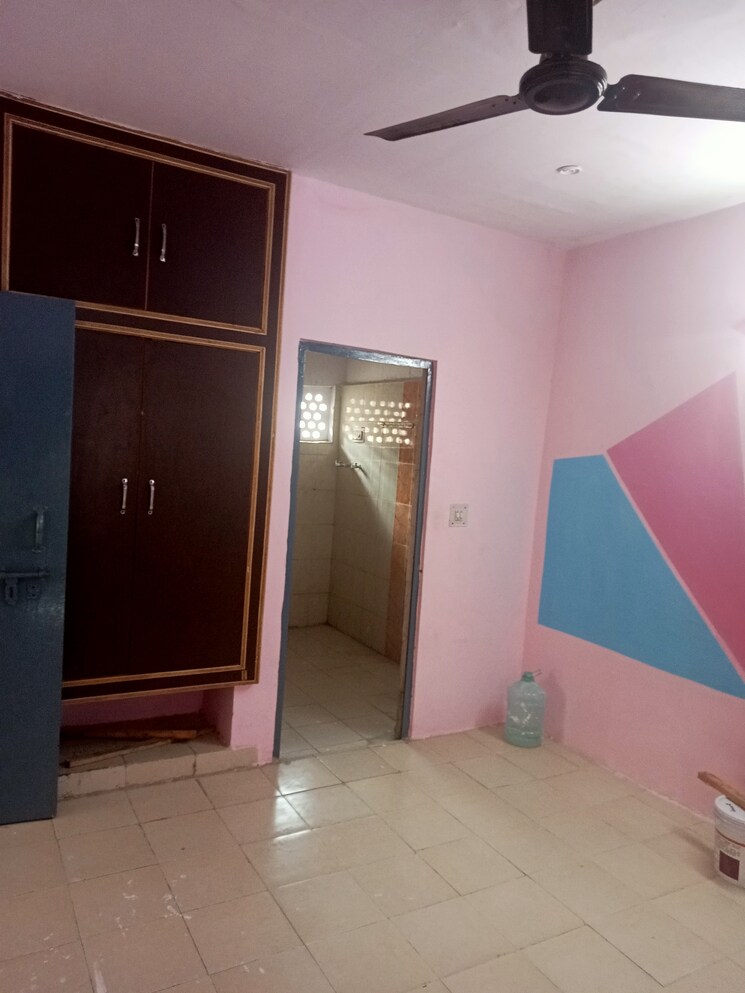 Room, sulabh-awas 2 Bedroom 700 Sq.Ft. Apartment In Gomti Nagar Lucknow 8658404