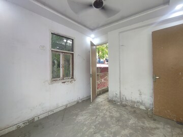 Room in 2 BHK Builder Floor at Chattarpur – for Sale