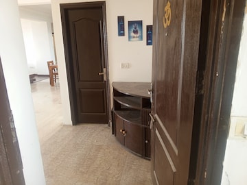 Bathroom in 3.5 BHK Apartment at Swaran Villa Friends Apartments, Sector 52 – for Sale