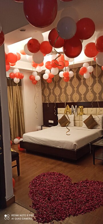6+ BHK Independent House For Sale in Sector 55