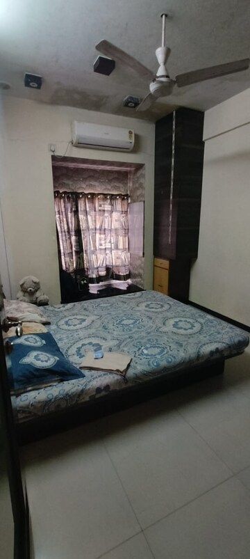 Room in 3 BHK Apartment at Naupada – for Sale