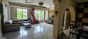 Room in 3 BHK Apartment at Naupada – for Sale