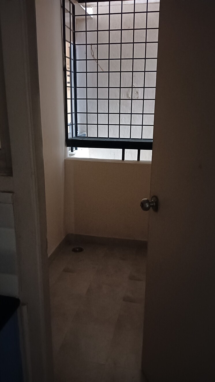 Bathroom, green-earth-atrium 2 Bedroom 1034 Sq.Ft. Apartment In Whitefield Bangalore 8658531
