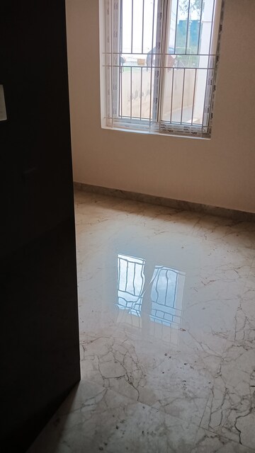 Room in 2 BHK Apartment at Green Earth Atrium, Whitefield – for Rent