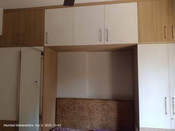 Furnished Amenities in 2 BHK Apartment at Chembur Colony – for Rent
