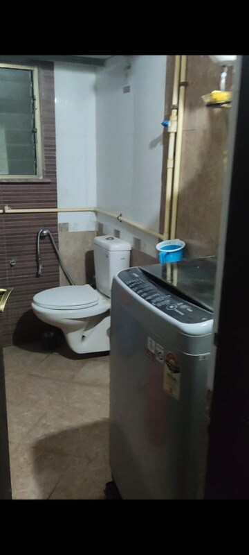 Master Bedroom in 2 BHK Apartment at Regency Estate, Dombivli East – for Rent