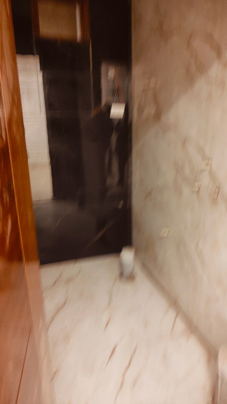  Parking, parklands 3.5 Bedroom 250 Sq.Yd. Builder Floor In Sector 85 Faridabad 8658952