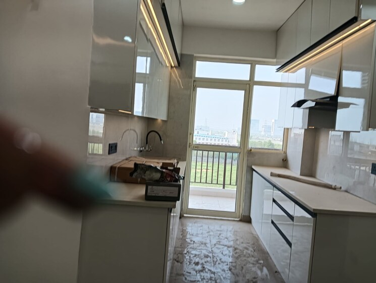 Kitchen, suncity-avenue-76 2 Bedroom 682 Sq.Ft. Apartment In Sector 76 Gurgaon 8658871