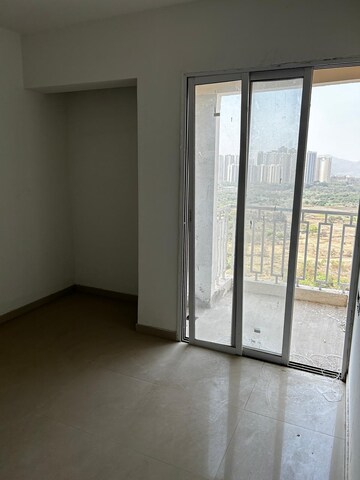 Room in 2 BHK Apartment at Puranik City Reserva, Ghodbunder – for Sale